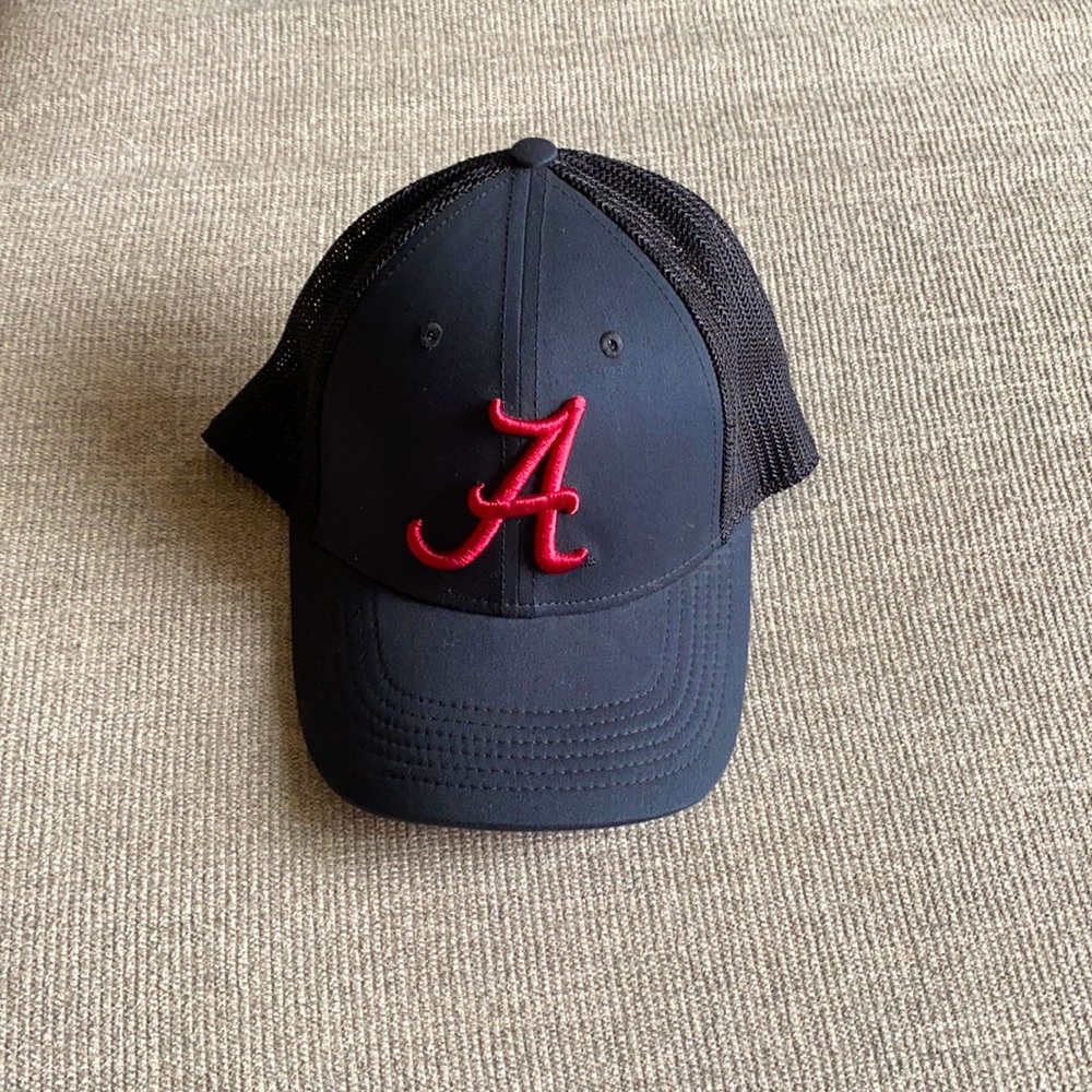 Nike Alabama Crimson Tide performance ball cap